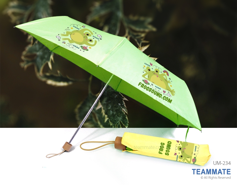 超輕木柄摺合雨傘  Folding Umbrella with Wooden Handle 